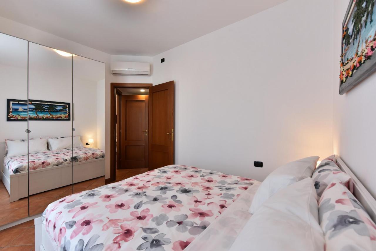 Pontaccio22 Apartment- Brera Centro Storico Milan Bagian luar foto